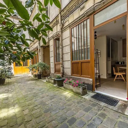 Elegant 4-star In - *