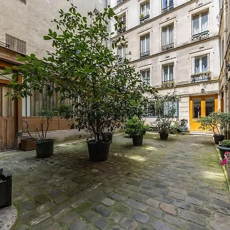 Elegant 4-star In - *