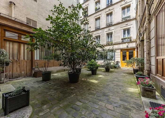 Elegant 4-star In - *